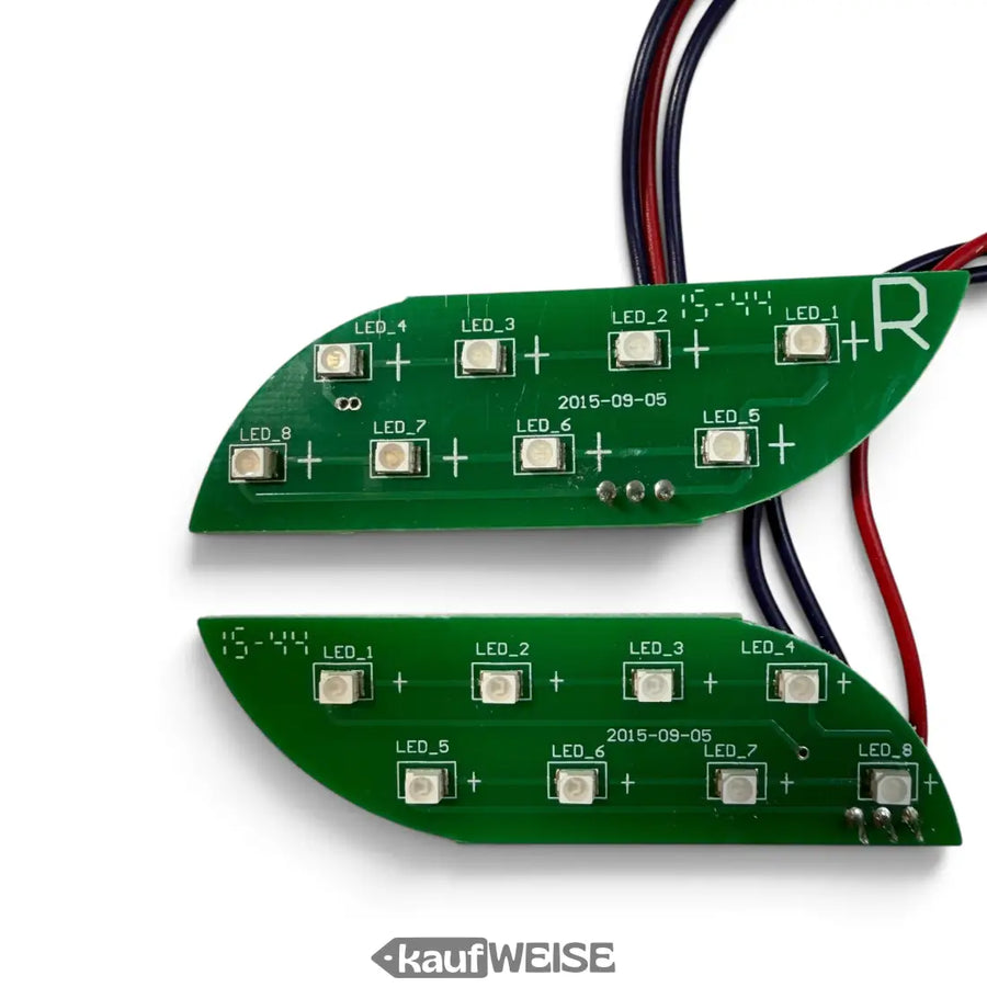 Twee printen met kabel