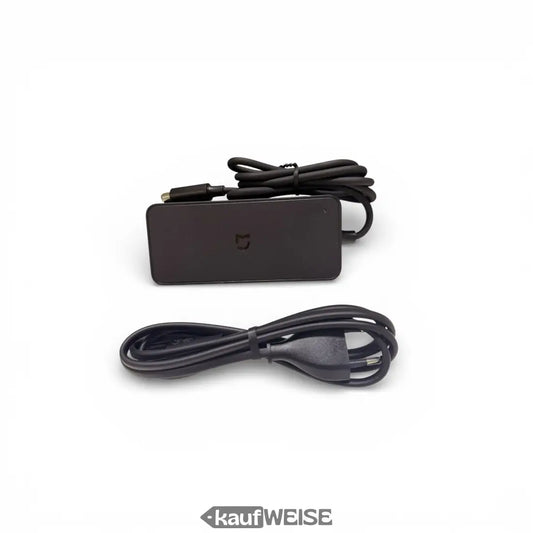 Schwarzes Xiaomi-Netzteil 42V 1.7A mit Spiralkabel für M365 Scooter